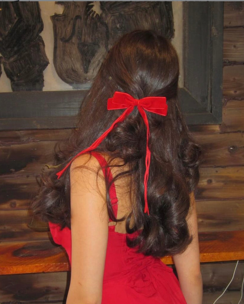 The Holiday Classic Velvet Bow