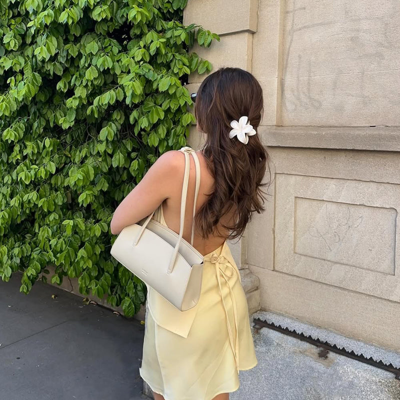 FLOWER CLAW CLIP