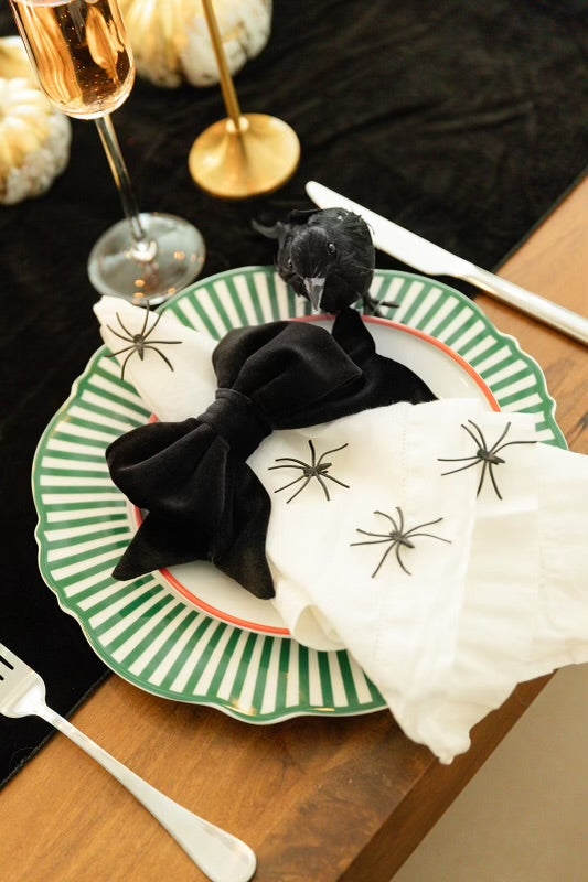 MIDNIGHT SET OF 4 VELVET BOW NAPKIN RINGS