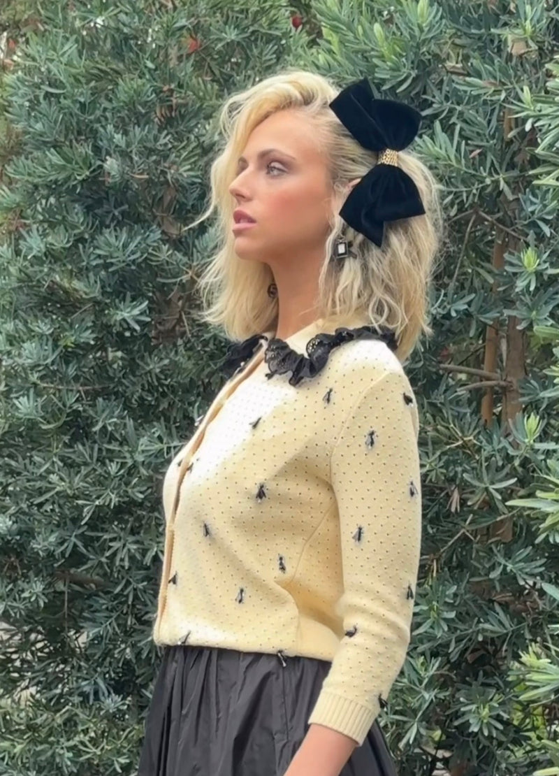 ICONIC VELVET BOW BARRETTE IN NOIR