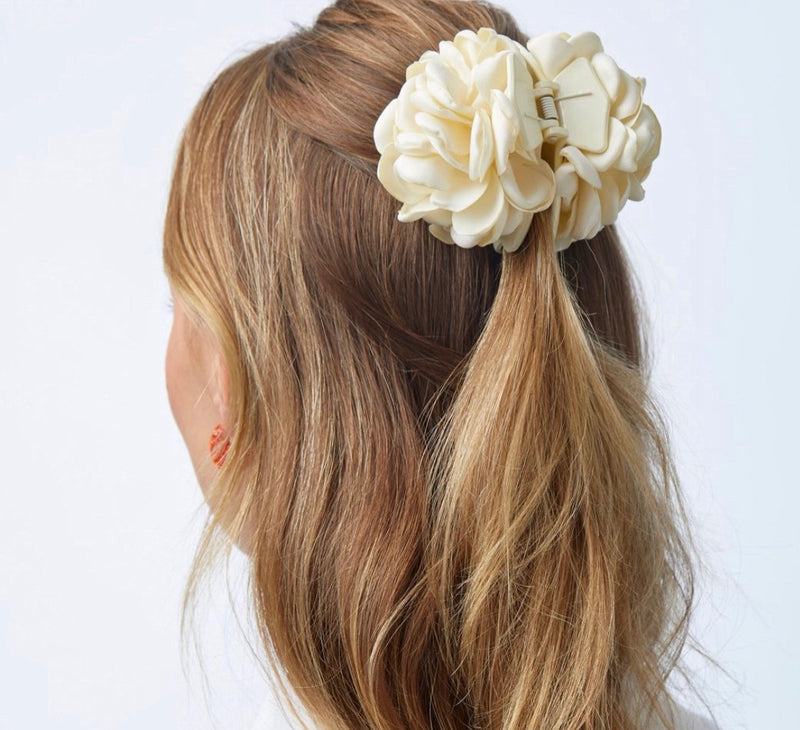 IVORY PEONY FLOWER CLAW CLIP